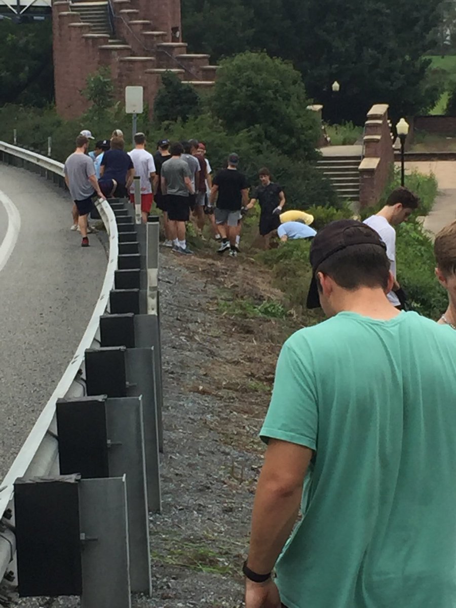 LVC Men's Basketball (@lvcmbb) on Twitter photo LVC Student/athletes participating in campus cleanup during orientation community service project. #godutchmen <a href="/LVC/">LebanonValleyCollege</a> <a href="/LVCathletics/">LVC Athletics</a> LVC Student/athletes participating in campus cleanup during orientation community service project. #godutchmen <a href="/LVC/">LebanonValleyCollege</a> <a href="/LVCathletics/">LVC Athletics</a>