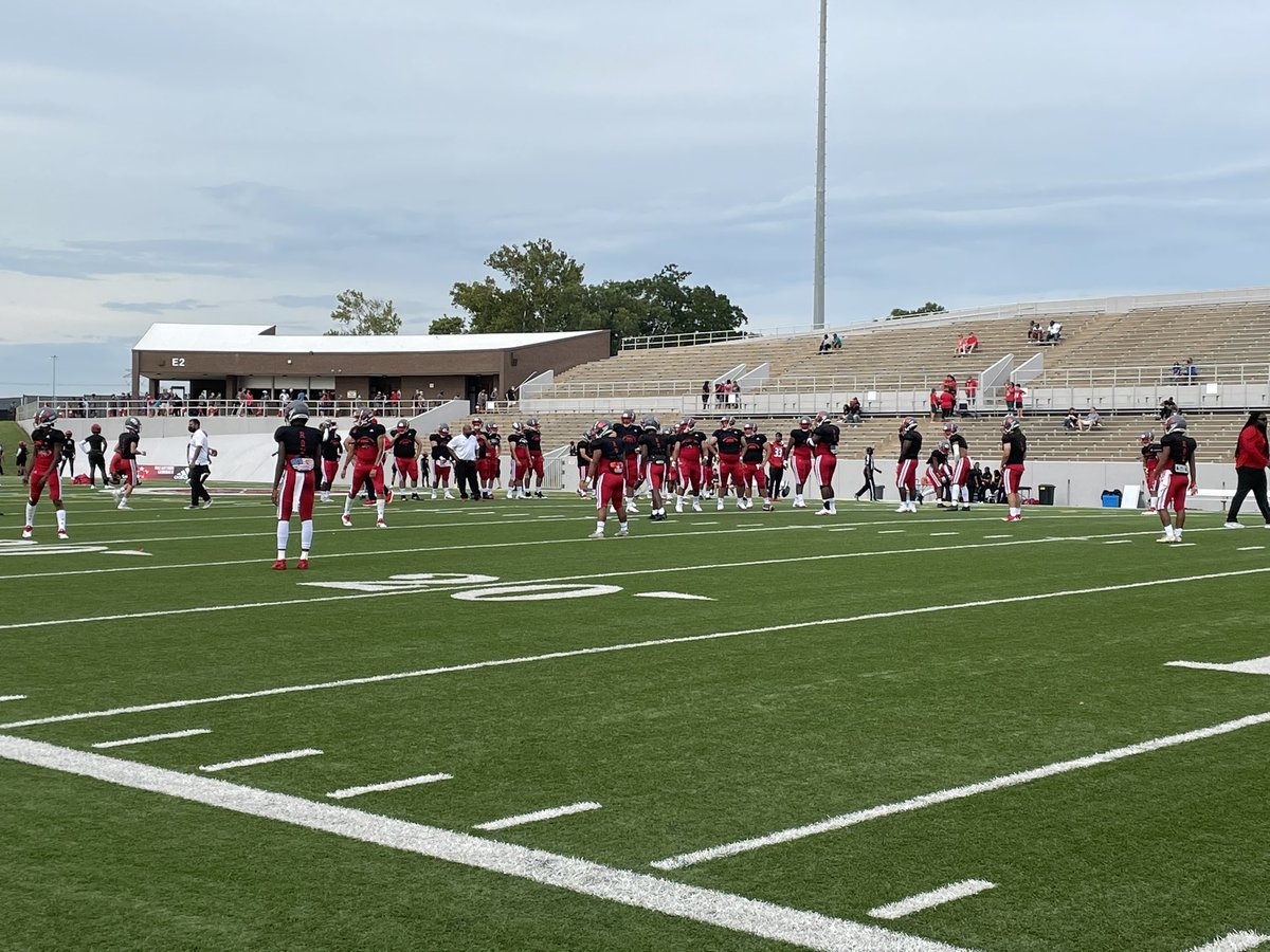 MacGenAthletics's tweet photo. It’s game day here at Thorne Stadium! Varsity @MacArthur_FB warming for first game and home game of the season!! Come out and support your MacArthur generals!! #MPND #boysoffall #letsgoooo #cheeruson https://t.co/xTbdOvRuE9