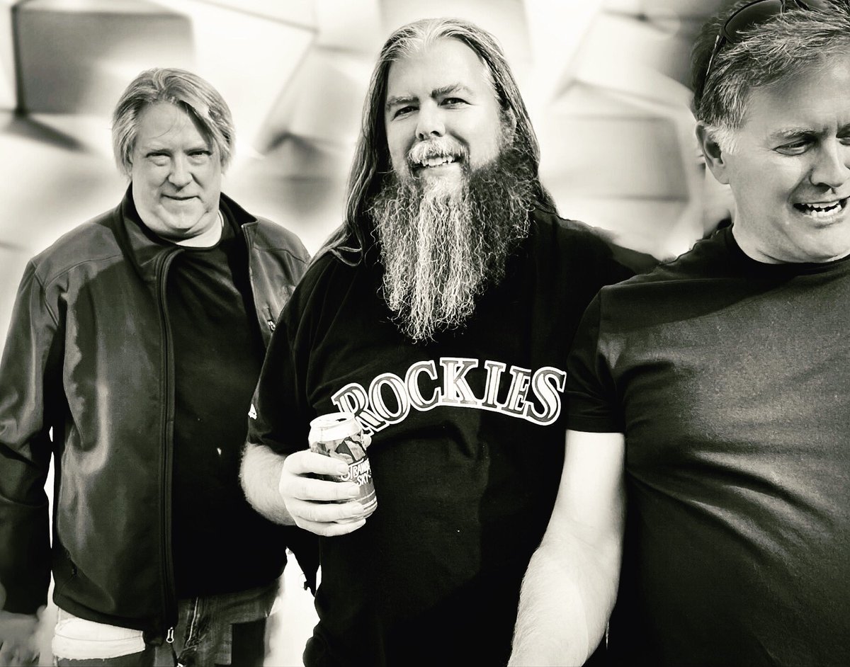 the_gones's tweet image. 