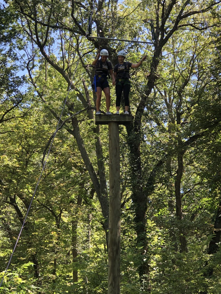 We swapped our cleats &amp; gloves for hard hats &amp; harnesses today! Learned a lot about ourselves &amp; who we are 🖤💛 #OurSquad