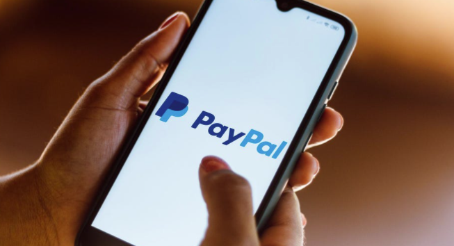 Bitcoin jumped above $50,000 this morning as PayPal announced it would be expanding its cryptocurrency services beyond the U.S. trib.al/IAUDIhV