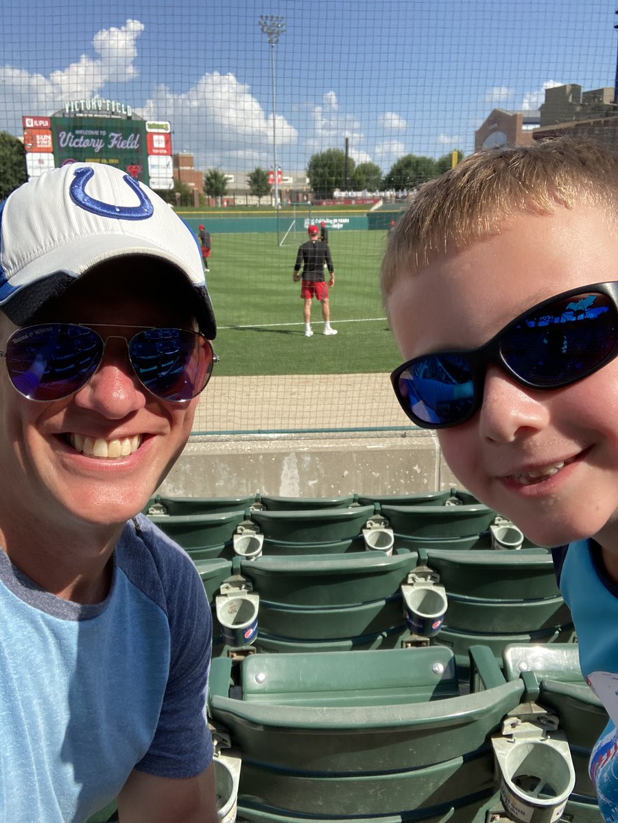 atcurrier's tweet photo. First pro ballgame! @indyindians @TheVicIndy https://t.co/LwyP8fkiqa