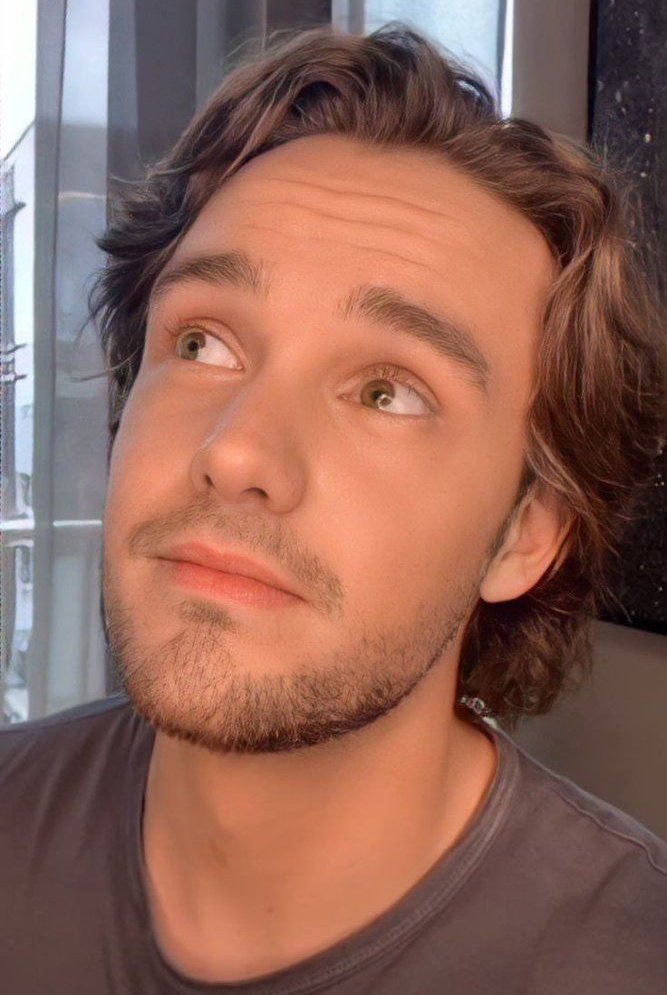 Es mi vida, y yo elijo quién es mi razón de existir
HAPPY BIRTHDAY LIAM PAYNE 