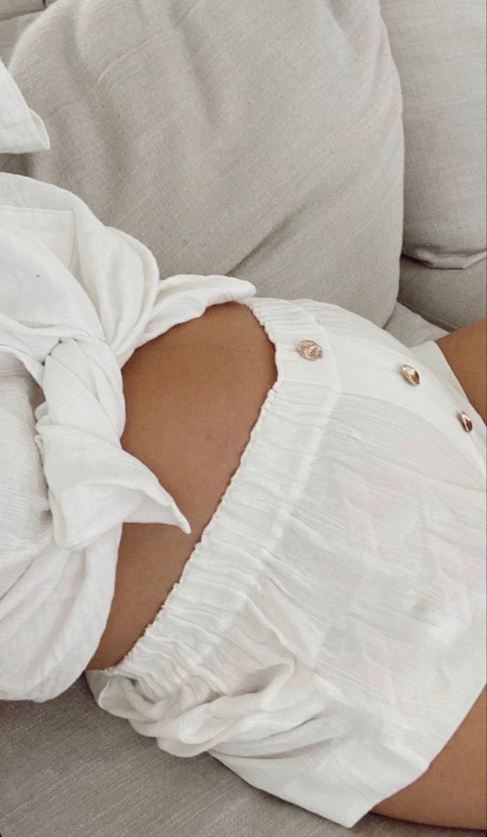 her bumps getting bigger and bigger. 💗