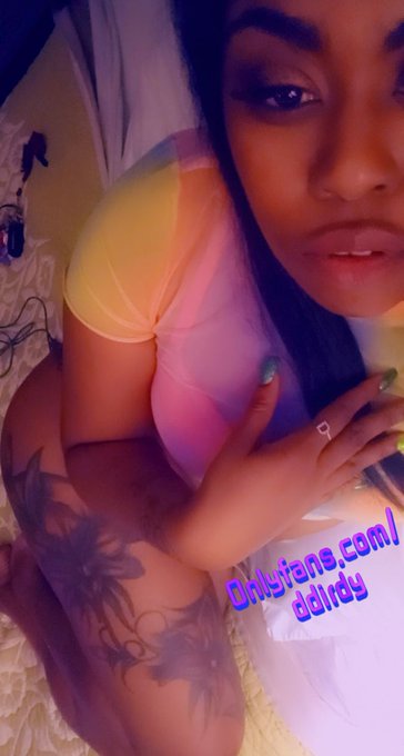 Come and see 🙈 How naughty I just might be 😜🍫💦   https://t.co/saT1ukmjyn  Subscribe and tip the content