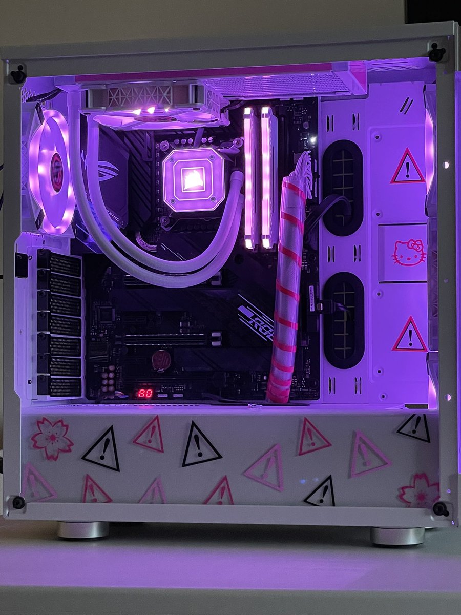 HartyMcSmarty's tweet image. 😮‍💨😮‍💨

 #CustomPC #kawaiigirl #kawaiipc #kawaiigamingsetup #sanrio #HelloKitty