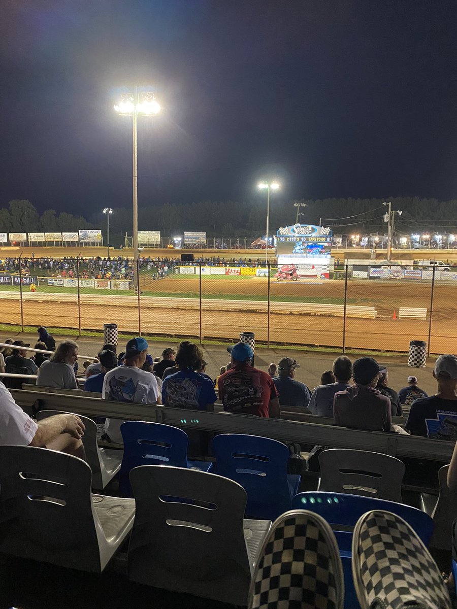 brerorrer's tweet photo. #TweetYourSeat @lincolnspeedway @ASCoC c’mon @devon_borden!!! 🏁 https://t.co/n6RSRil1TH