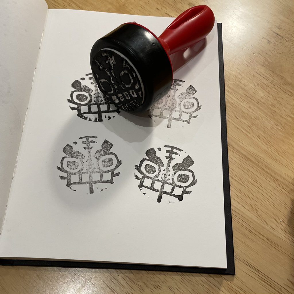 233zjw's tweet photo. Had fun making an eraser Stamp 🐯
#stamp #stampad #eraserstamp #stamper #handco #handmade #linoprint #craft #handmade #消しゴムはんこ #消しゴムハンコ #ハンドメイド #橡皮章 #虎 #tiger #graphic #print https://t.co/IOAGedcZVb