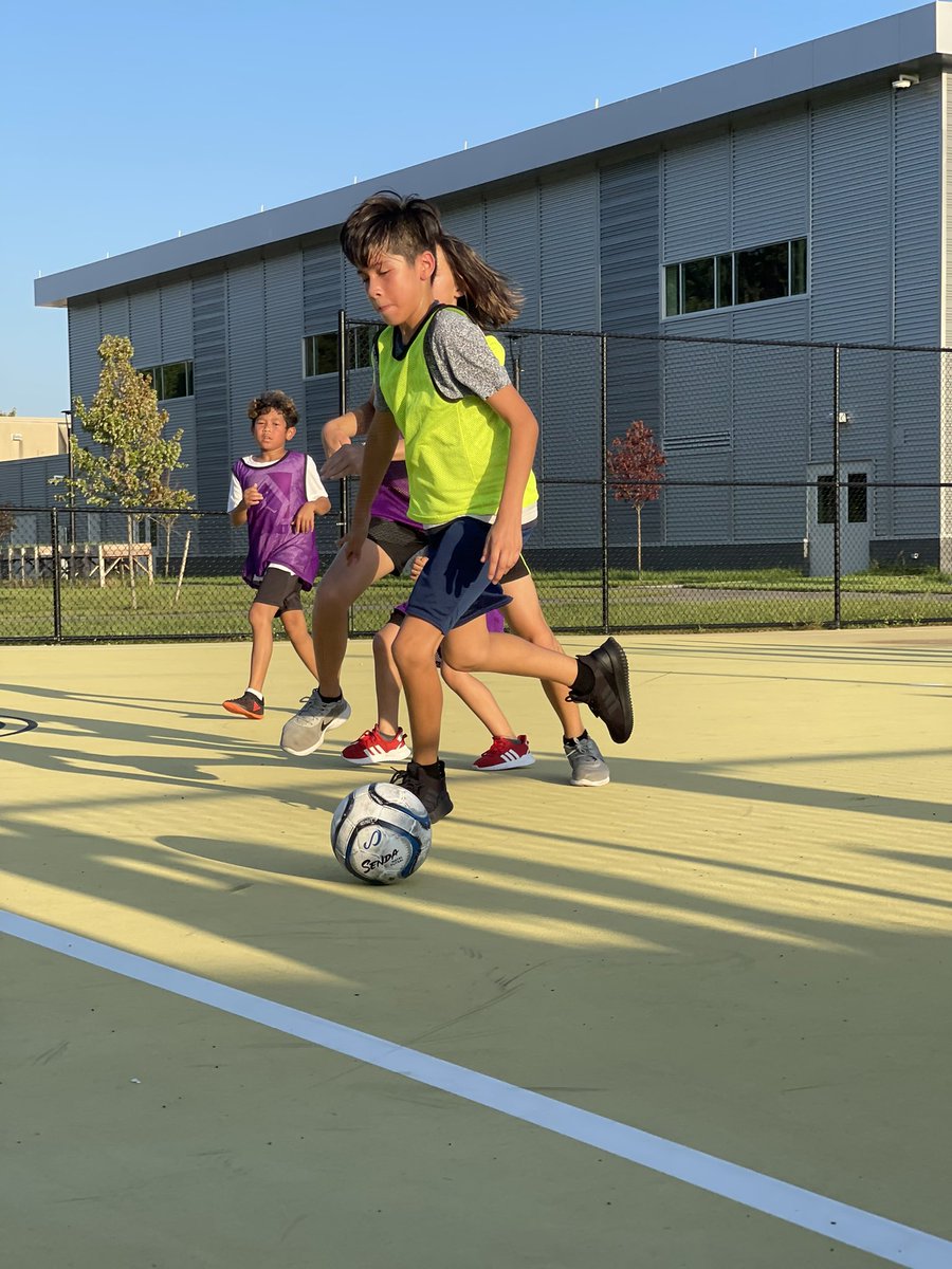 una noche perfecta ☁️

#PlayCFA #columbusfutsal #asseenincolumbus #pickupfutsal #futsal #streetfutsal #urbanfutsal