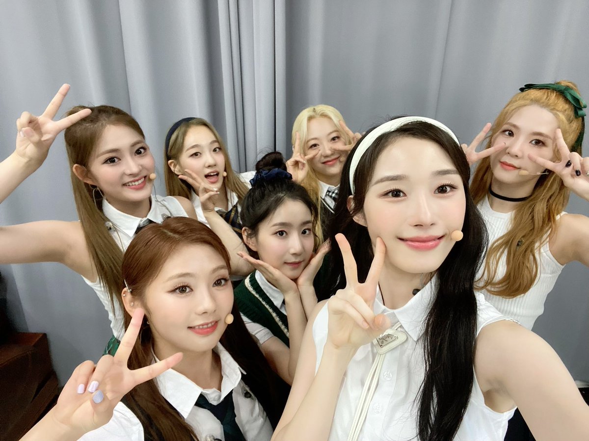 cignature_J9's tweet photo. [📸]

New Beginnings With K-Pop SuperFest❕
눈부신 무대로 패니들의 마음을 사르르 녹인 시그니처💗

#시그니처 #cignature #채솔 #지원 #셀린 #클로이 #벨 #세미 #도희 #KpopSuperfest #NBK #Newbeginnings https://t.co/VDcirTXcld
