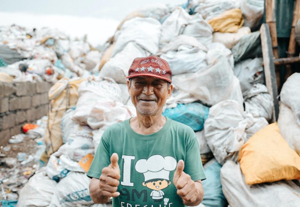 Bench_dimaX0102's tweet photo. A hero is a man who does what he can.--Romain Rolland

#BayaniKoTo https://t.co/v7ksink8YO
