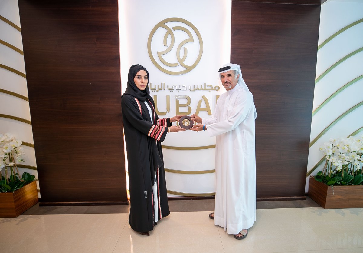 SFME_Mag's tweet photo. .@DubaiSC honors #Sports9714 GM Amal Al Muhairi on #EmiratiWomenDay 

👉 https://t.co/miAND6DjMp https://t.co/PWZMuYn5qc