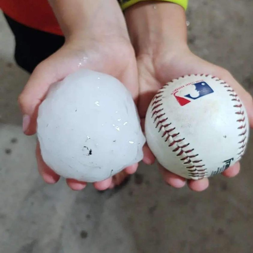 WCCO's tweet photo. HOLY HAIL: This hailstone was captured by Sheridan Giese of Appleton, Minn. after a round of Saturday storms. | SEND YOUR PICS: https://t.co/XryTrhxpCz | LATEST WX: https://t.co/Zh9DvKJwvr https://t.co/qu36IvskEu