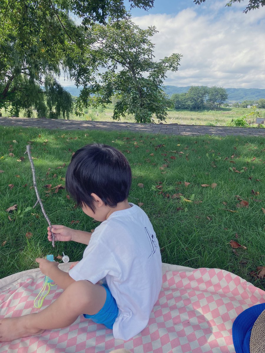 joyjoyjoyskip's tweet photo. 暑いので河原に涼みにきました☀️💦 https://t.co/fHBzTGGp8n