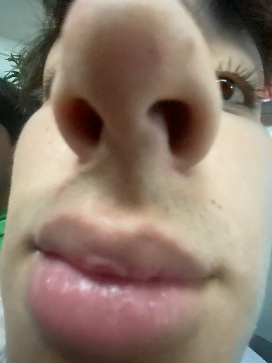 Phoebegalland69's tweet photo. This man has been violently sniffing me for the past 30 minutes someone please help me😞😞😞 https://t.co/nLbdCwAip4