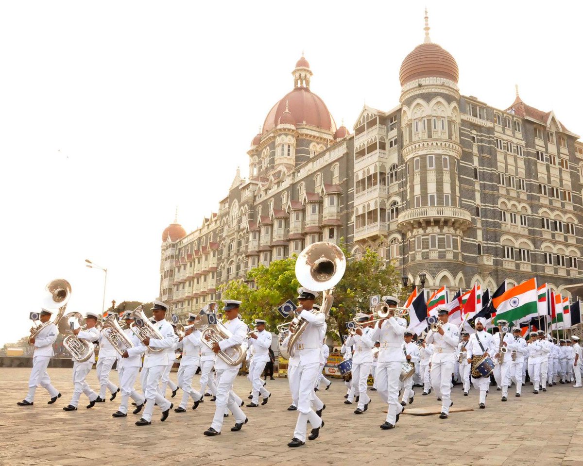 Naval Band at #GatewayofIndia 

#SundaySynergy 
#NavyMusicians 
#IndianNavyBand