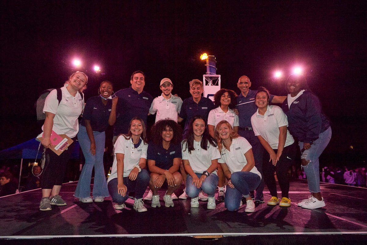 UConn's tweet photo. The entire Class of 2025 came together as one tonight for the Torch Lighting Convocation Ceremony, the official welcome into UConn Nation. #oneUConn #UConn25 https://t.co/cfTsJvrsVX