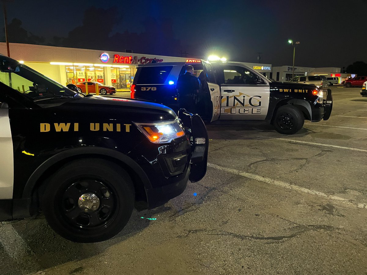 IrvingPD's tweet photo. One of our Officers witnessed a hit and run minor accident which resulted in the individual being arrested for DWI. We urge everyone to not drink and drive for everyone’s safety! #DWIUnit #SaturationSaturday @MADDOnline https://t.co/uLJ5gFaEam
