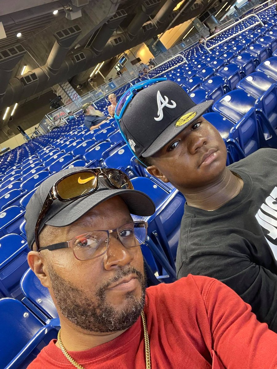 blckfatherhood's tweet photo. #BlackFatherhood is life. https://t.co/SIXWgsaq3x