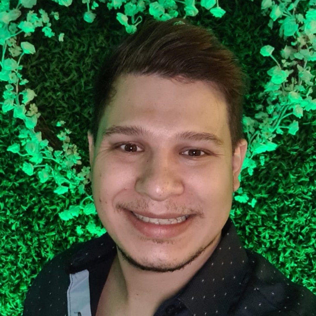 Raphael Oliveira (Raphaeloliveeng) Twitter