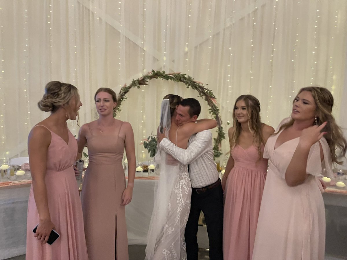 CoachRobie232's tweet photo. Such a fun night celebrating Kristen and reuniting with my #dirtytdog crew! Grateful for each one of them and love the friendship they still have! Incredible group of young women! https://t.co/3jlSZ5uidM