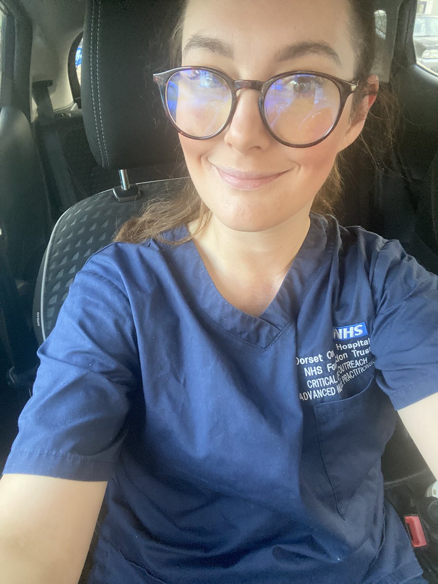 howardbakescake's tweet photo. Last night before annual leave!! Roll on 8am…. 🙌🏻🙌🏻🙌🏻 #leave #nights #ccot #crcu #busy #traineeanp https://t.co/8UQ2iC2XEC