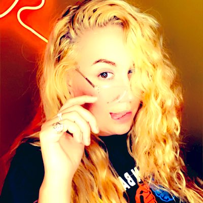 XxnyquilpussyxX's tweet photo. #NewProfilePic https://t.co/uJXcQhn5uX