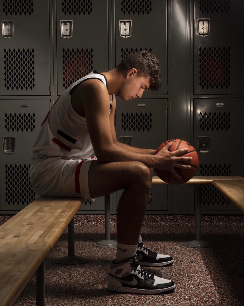 2022 Flushing senior, Drew Trevino.
#senioryearmagazine #seniormuse #seniorguystyle #senioryear #profoto