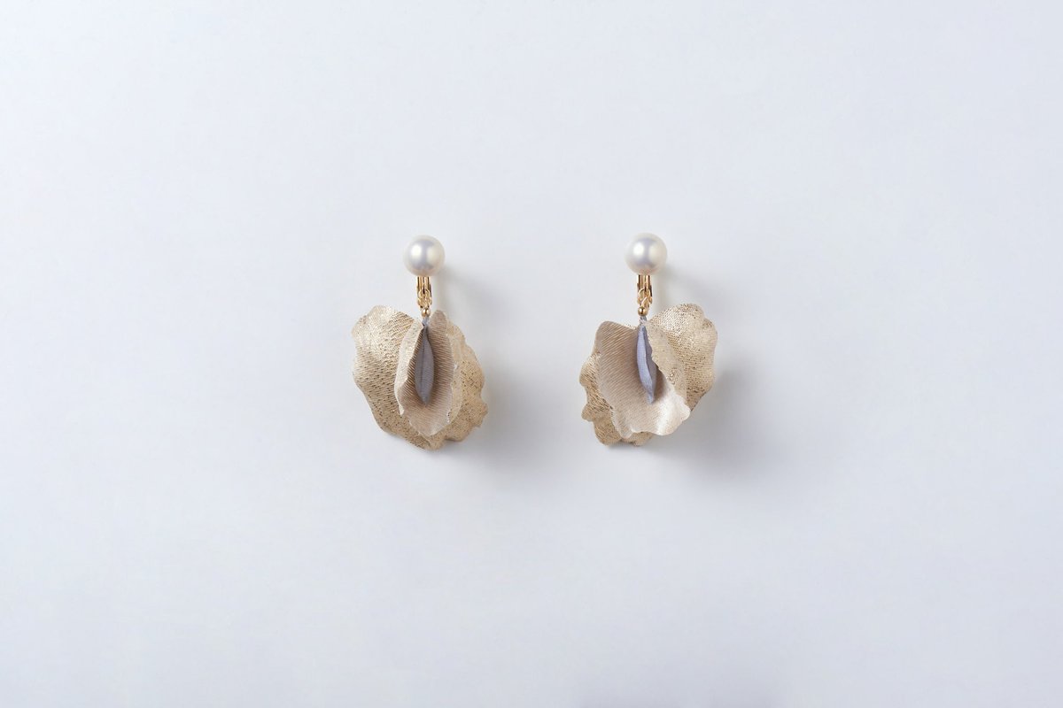 sayami_lab's tweet photo. ゴールドもあります✨
https://t.co/Y5jXtfo8AH

-

#Sayami #mainline #handcrafted #fashionjewelry #fabricfloral #ニュージュエリー #アートフラワー #台湾ブランド https://t.co/7AQlCrzIBt