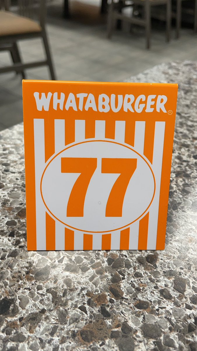 actalan1's tweet photo. @luka7doncic Two legends in one picture. #mavs #NBA2K22 #nba #whataburger #lewisville #lukadoncic #luka #dallas https://t.co/OJZMJiNMki