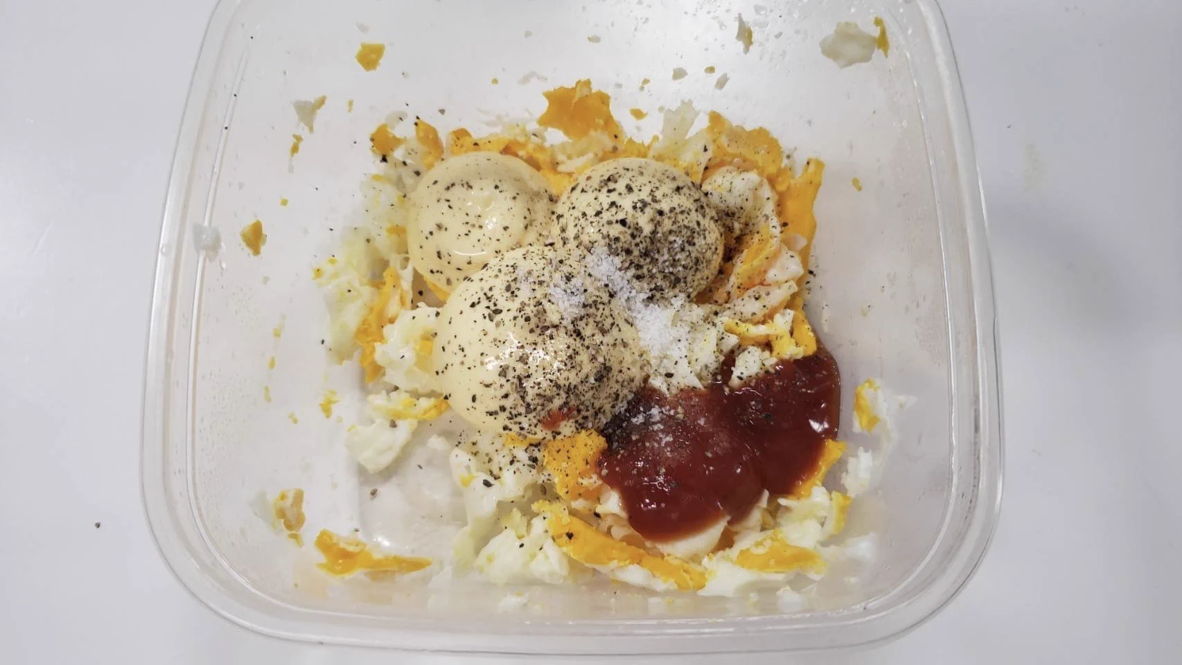 ゆで卵を作る必要なし！簡単すぎるタルタルソースのレシピが話題に！