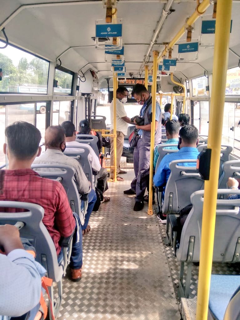 CRUT_BBSR's tweet photo. Glimpses from today's ride of Special Mo Bus Service for the OSSSC RI exam. Wishing all the examinees all the best!
#NoMaskNoEntry
#StandingNotAllowed
#SpecialMoBusService
@MOBBY_MoBus https://t.co/Nr9gxjlcl3