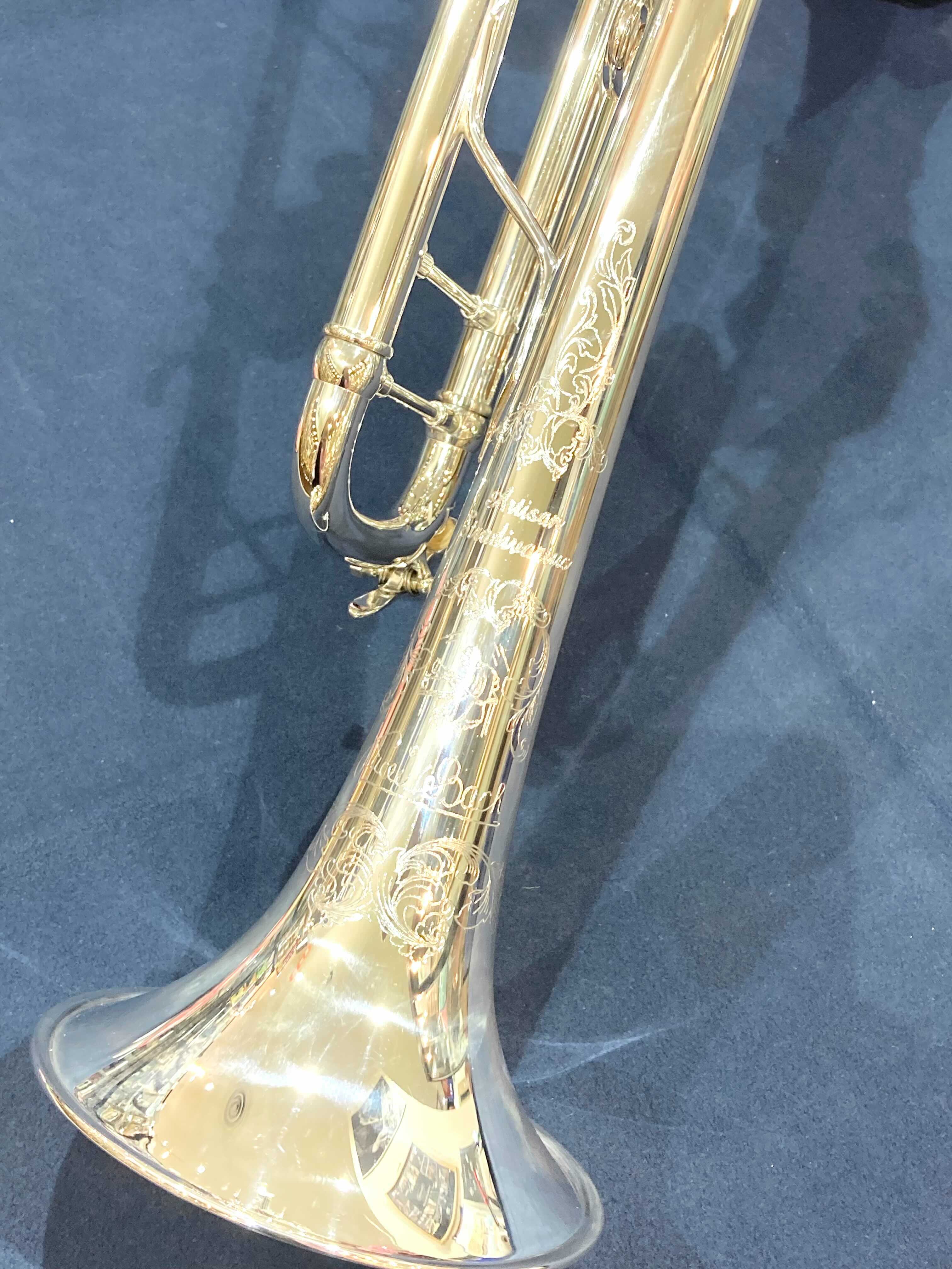 天理楽器大和郡山店 公式 トランペット 入荷しました Bach アルティザン が届きました 彫刻がかっこいい 音色ももちろん良いです 試奏もできます ご来店お待ちしております T Co Lxitwlw4dp Twitter