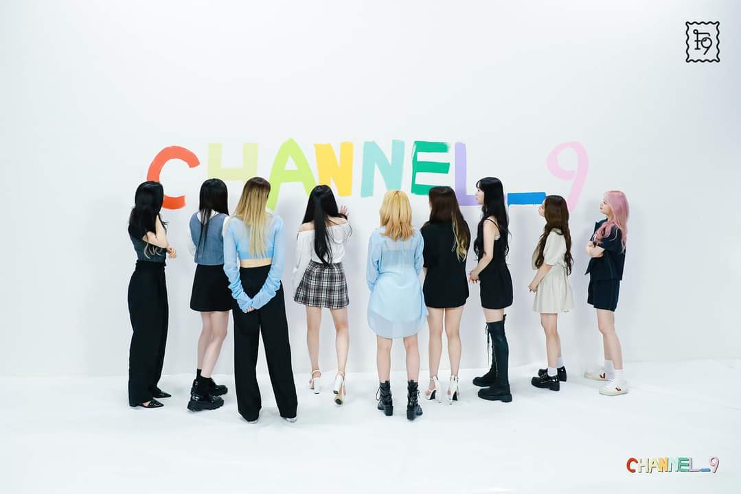 fromis_9Global's tweet photo. [📷] 210829 fromis_9 Official Facebook update - Channel 9 Ep 1-2 Behind Photo Sketch #1

📎https://t.co/P3Gx4jvoNs

#프로미스나인 #fromis_9 @realfromis_9 https://t.co/Y8dJQ8CvFa