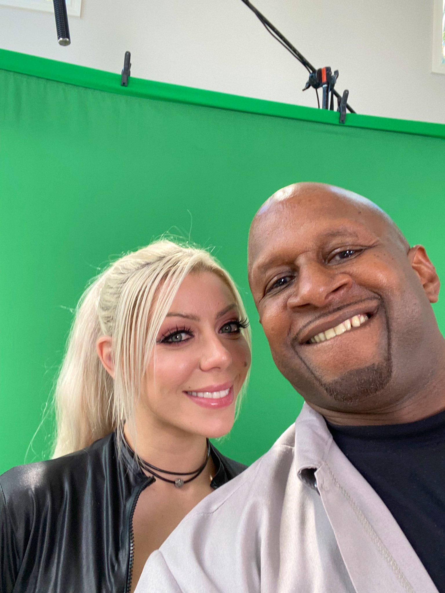 Tw Pornstars 2 Pic Princeyahshua Twitter Doing Green Screen With Us The Dynamic Duo Of The