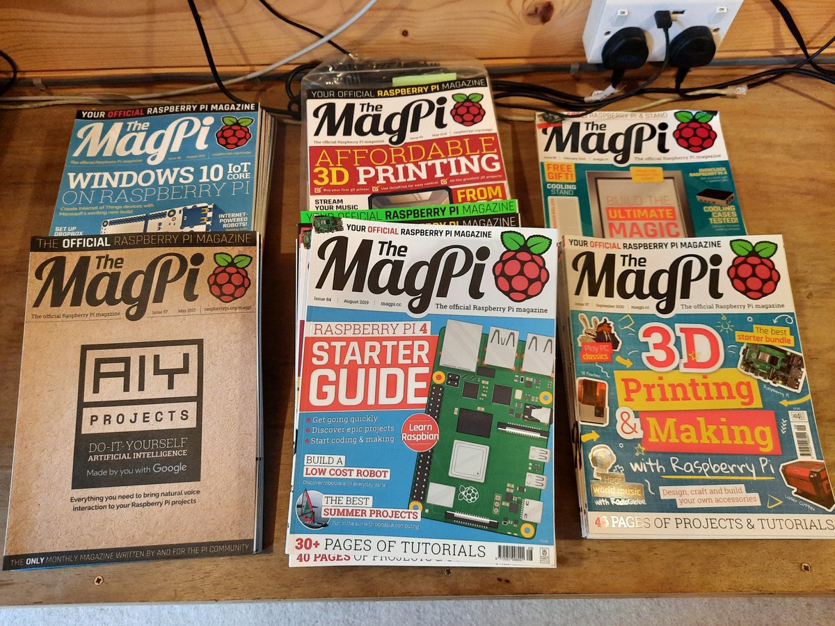 Continuing the #WorkshopClearout, after much thought and dismay, I'm releasing my library of TheMagPi  #RaspberryPi magazine☹️51 magazines (some missing issues) from Iss 40 to 97... ebay.co.uk/itm/2035858229…