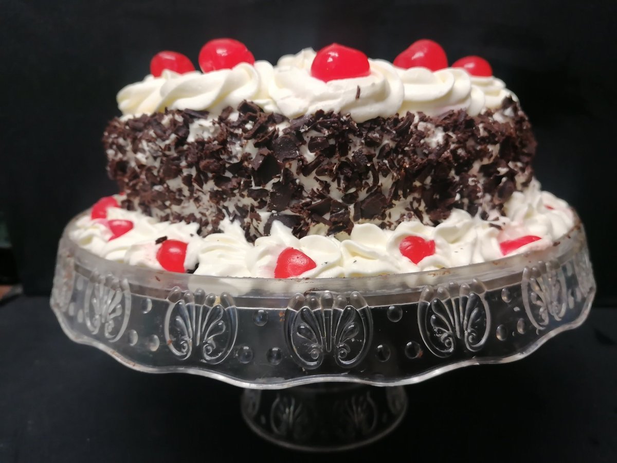 Black Forest Cake ❤️
Easy recipe with cocktail cherries ❤️
Why not try this gorgeous cake once felt like a daunting task? Easy step by step recipe is given.
Recipe link:
happyrecipes.co.uk/?cat=217

#BlackforestCake
#EasyBlackforestCake