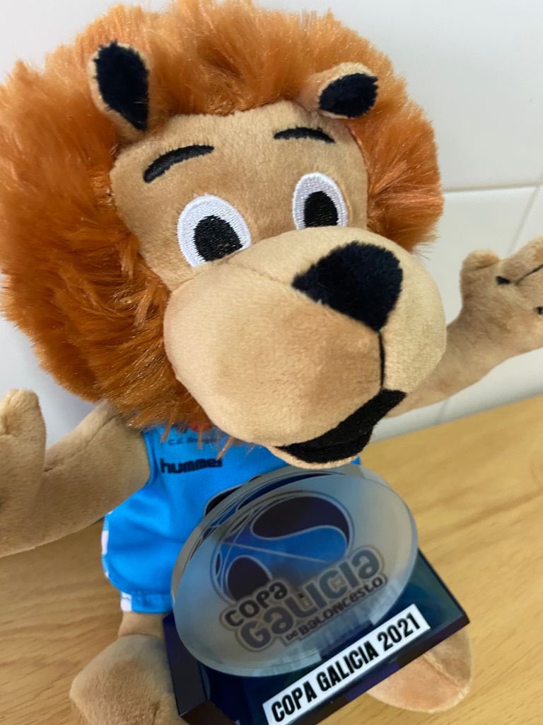 uricomas's tweet image. Parabéns a toda la familia del @CBBreogan! Con ganas de veros a todos en El Pazo! Vamos por más!!! En Lugo se respira BALONCESTO!!!

@BreoMaximus ya tiene su Copa Galicia 🏆🦁🔥

#WinterIsComming #ForzaBreo #FagamosEquipo #ActitudeRío #MareaCeleste #BreTempada