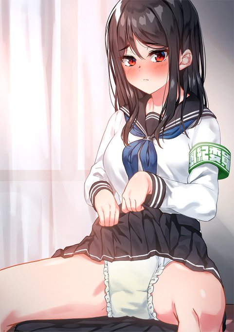 絶対しちゃだめって状況を作られるとすぐにしたくなっちゃう体質の風紀委員長
オムツしてるから大丈夫。 