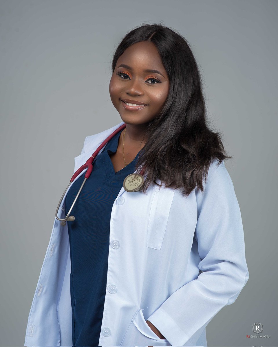 tinykki's tweet image. Officially a doctor 🔥