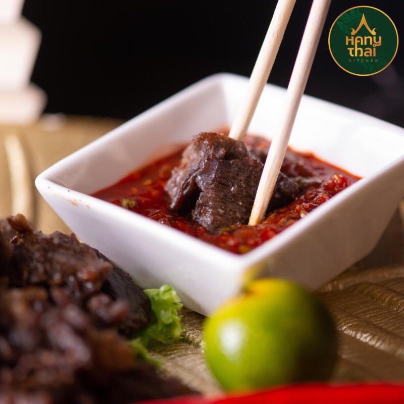 glow_my's tweet photo. Laparnya. Kalau dapat makan daging harimau menangis time ni memang sedap. Cicah sambal thai sos pulak tu. https://t.co/jFI58nM2xK