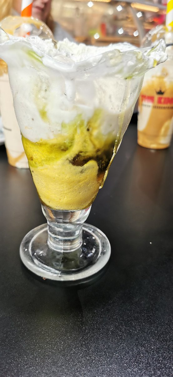 Mattmadd2's tweet photo. @kaspasdesserts   in Liverpool being served drinks in chipped glasses not not getting what we ordered and blood all over toilets and more nearly 3 weeks ago still not dealing with it or replying https://t.co/Yy9GPdy3oh