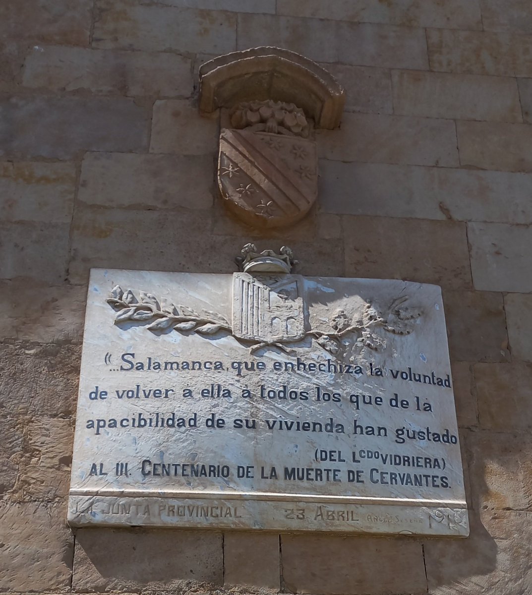 Volver a #Salamanca.

#Cervantes
#MiguelDeCervantes
#ElLicenciadoVidriera