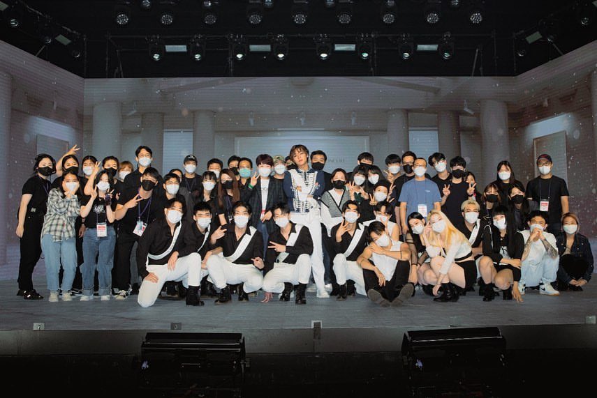 marrywink's tweet image. Aww 🥺 it’s a given we came altogether for our fave person but the hardwork of the people behind are worth commending too.. Thank you, @Park_Jihoon_twt and staff님들 🥰 
‘Til the next amazing concert! 🥳 #YourCollection