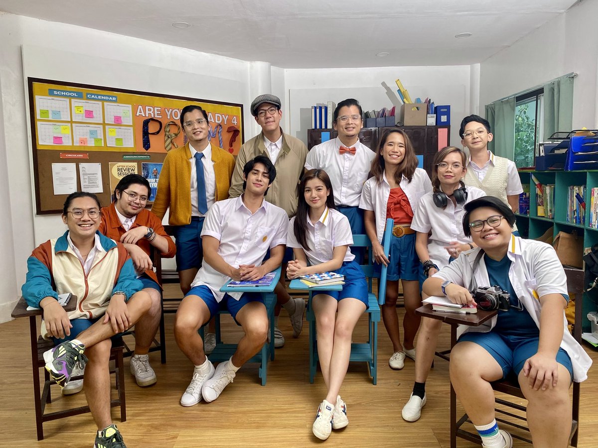 🌙🦋 tweet media