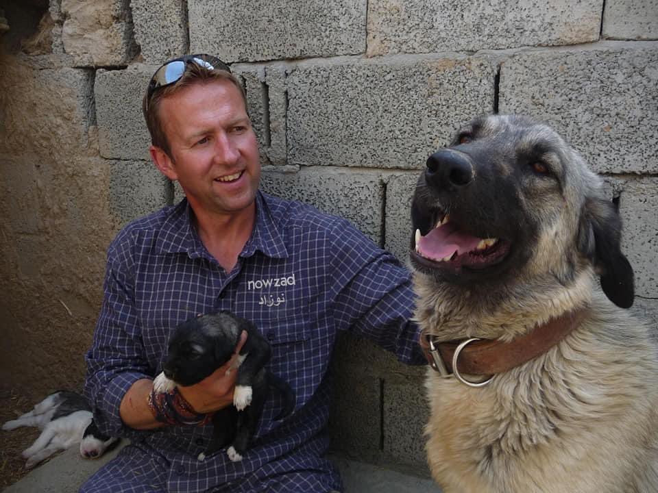 domdyer70's tweet image. All the Nowzad animals came home safely thanks to the bravery &amp;amp; dedication of this man. Pen Farthing is a National Hero &amp;amp; no muckraking by MoD Ministers &amp;amp; Special Advisers will change that @PenFarthing @Nowzad @PeterEgan6 #PenFarthing