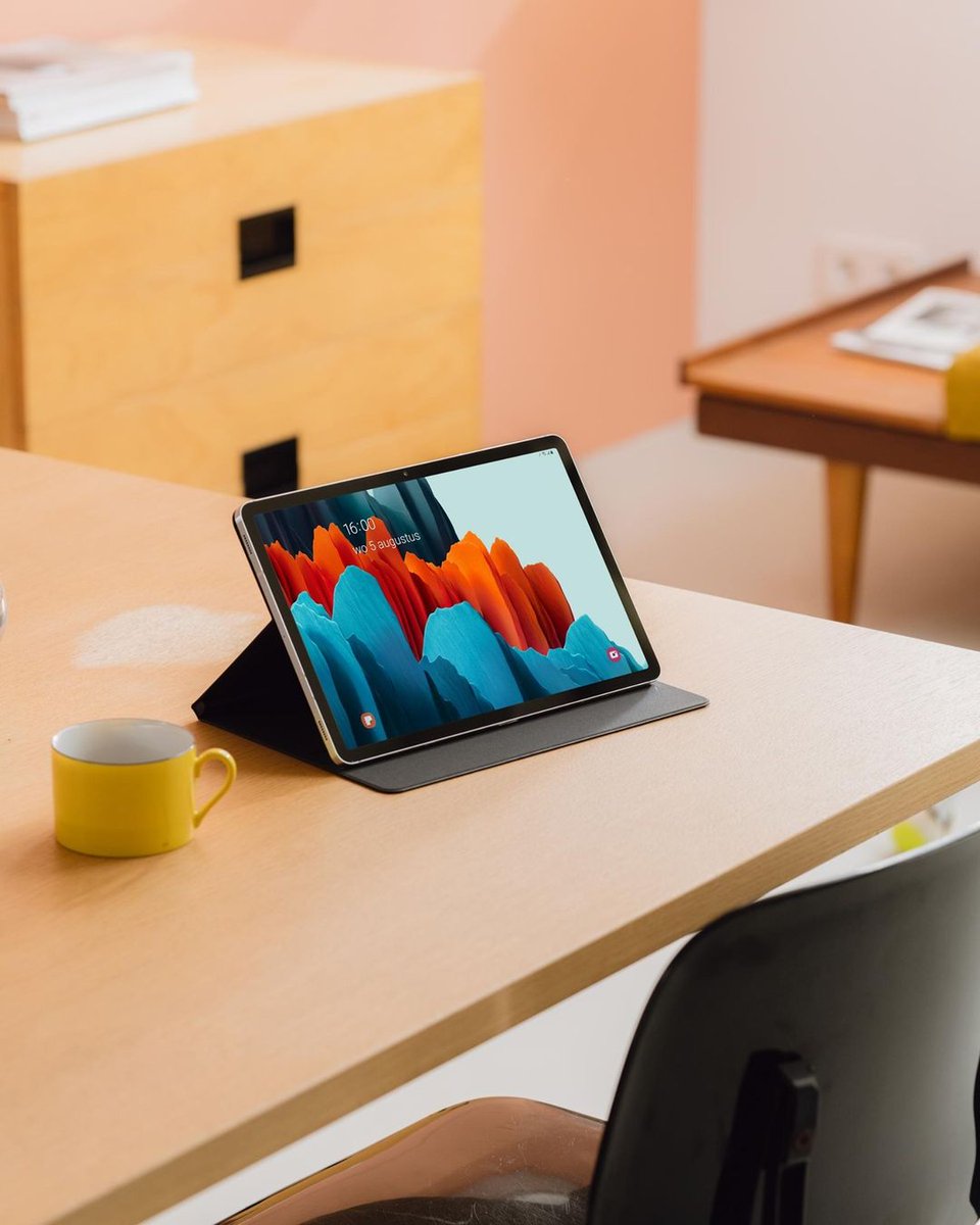 SamsungTurkiye's tweet photo. Alıştığınız yazma deneyimi Galaxy Tab S7 FE tabletinizde sizi bekliyor. 

Daha fazlası için: https://t.co/6vYqDQ9hvV

#GalaksindeOzgursun #GalaxyTabS7FE https://t.co/KVcAXdlAjq