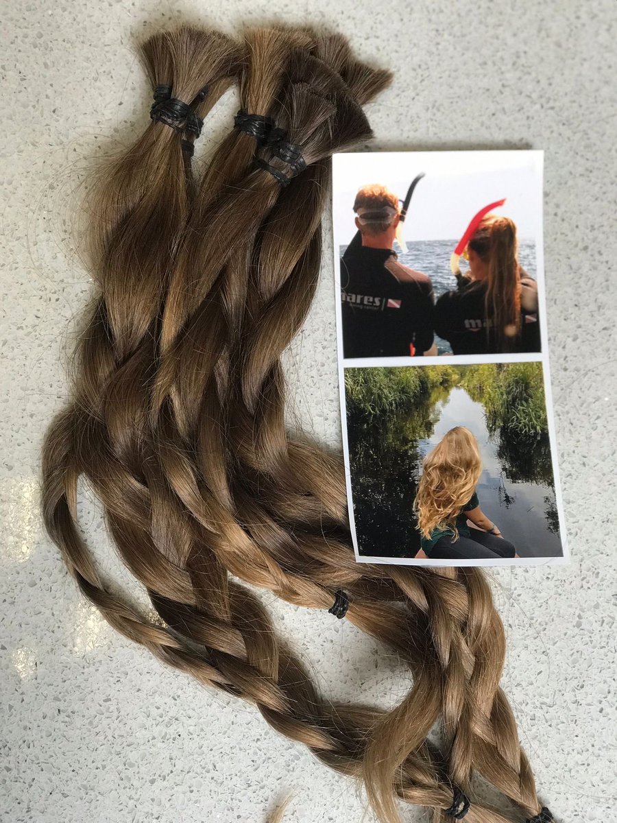 FransKoopal's tweet photo. Geweldig, een haardonatie met een verhaal. https://t.co/DIOMO3viCx