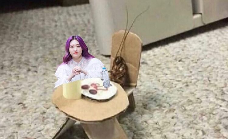 reactionalbum's tweet image. loona #reactionpic