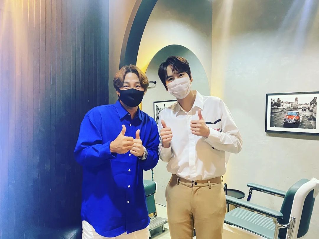 CHOGUIXlAN's tweet photo. Next project, I'll be part of REVIBE..!! it's project for 20th anniversary, I'll remake "On a Starry Night" on 1st September 2021. https://t.co/P85EpLZmsU